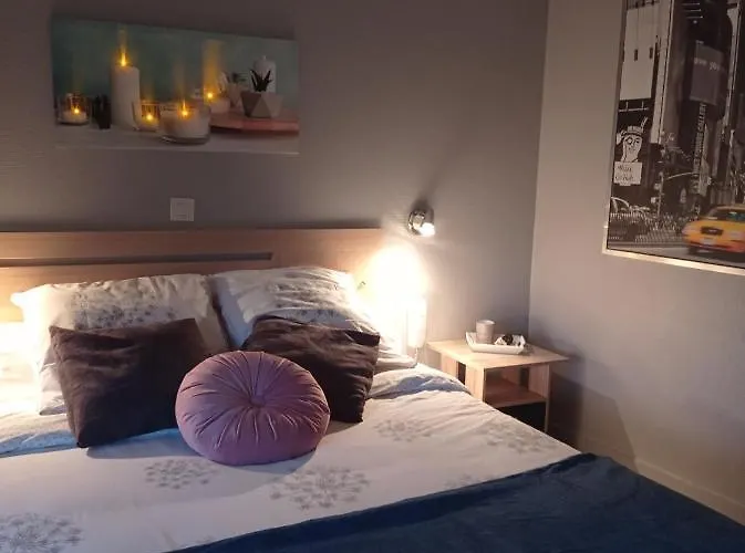 L'estuaire Oda ve Kahvaltı 3*